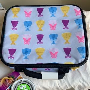 NWT Disney Princess Dresses Lunch Box